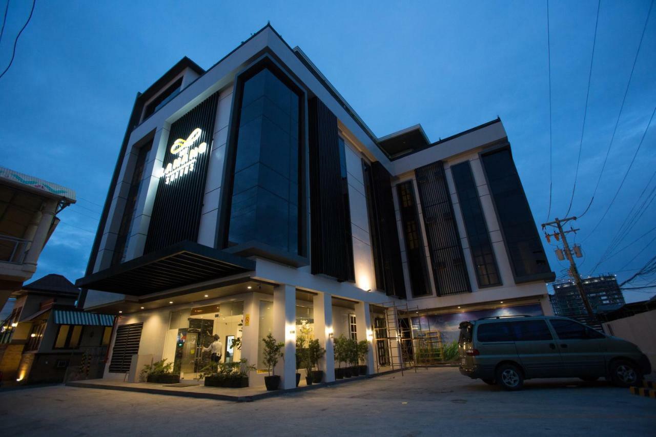 The Lanang Suites Davao Exterior photo